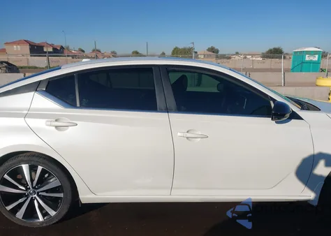 2020 Nissan Altima Sr Fwd z USA, uszkodzony, nr VIN 1N4BL4CVXLC266004